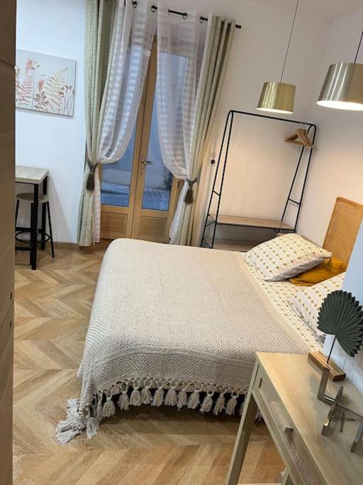Appartement 4M Studio à Jouques Extérieur photo